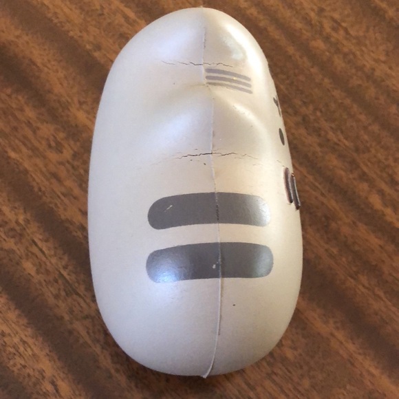 Collectible Pusheen Stress Ball Squishy - Picture 6 of 16